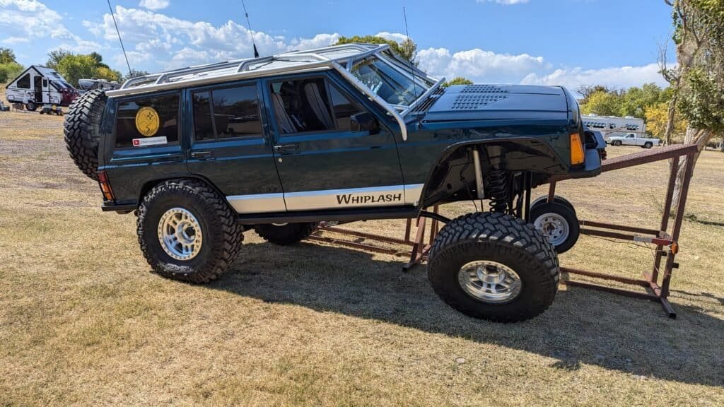 pxl 20241015 201723715