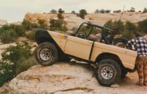 mike bronco gauntlet002